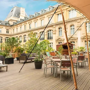 **** Hotel Crowne Plaza Republique By Ihg Frankrig