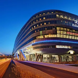 Hilton Frankfurt Airport 4* פרנקפורט