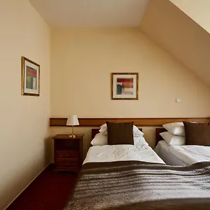 **** Hotel Fleur De Lis Tjekkiet