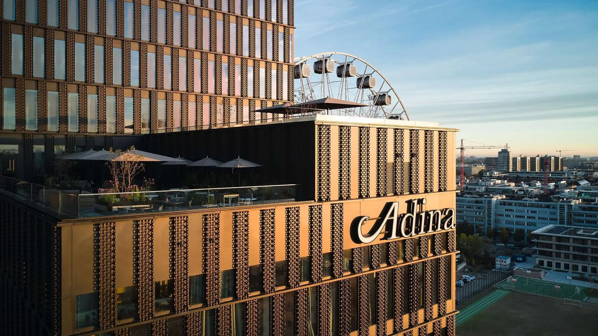 Adina Apartment Hotel Múnich