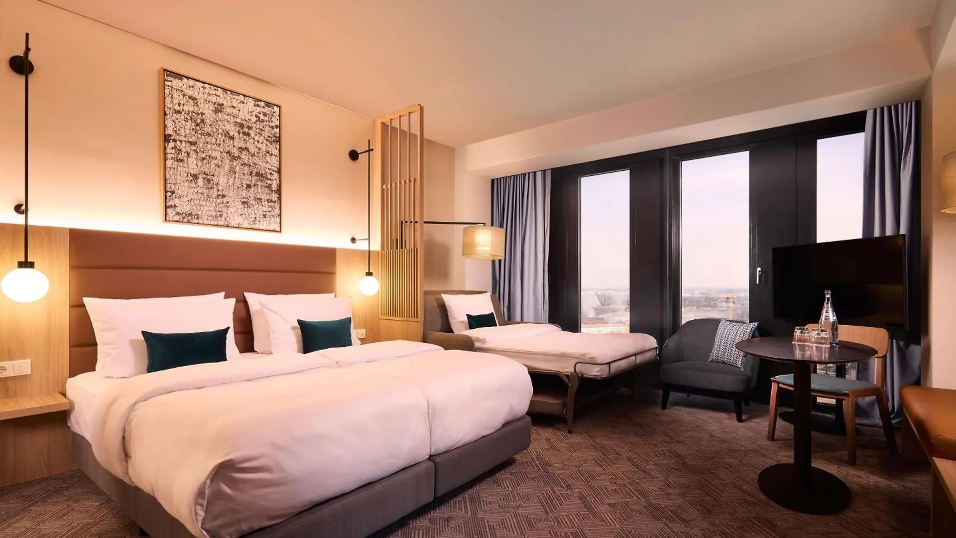 Adina Apartment Hotel ミュンヘン 4*,