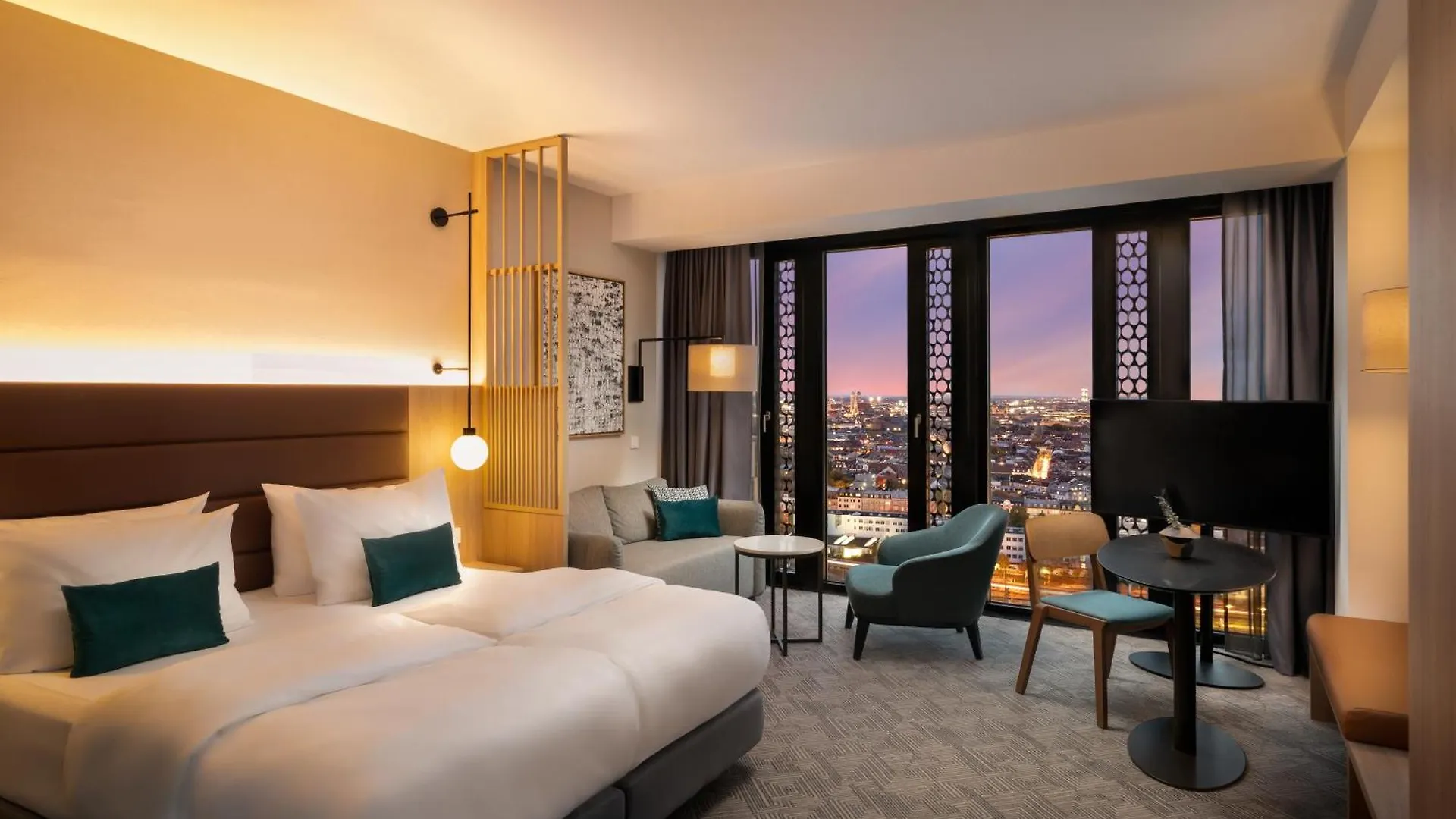 アパートホテル Adina Apartment Hotel ミュンヘン